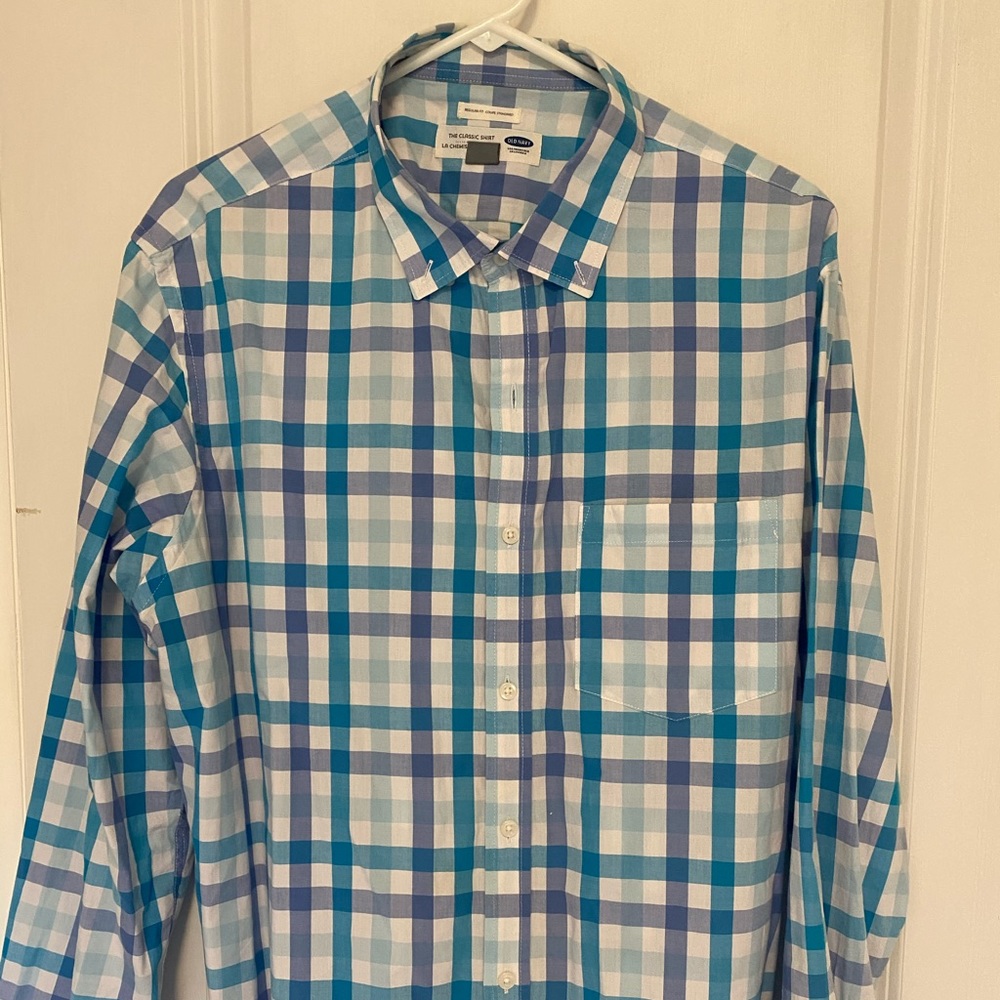 Men’s button down 👔